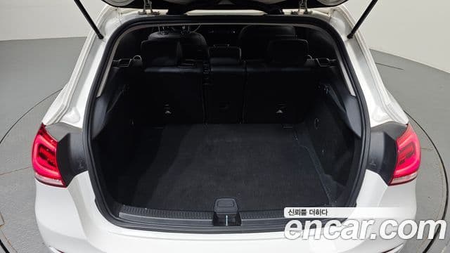 Mercedes-Benz A-Class 2019 — Şəkil 1/20