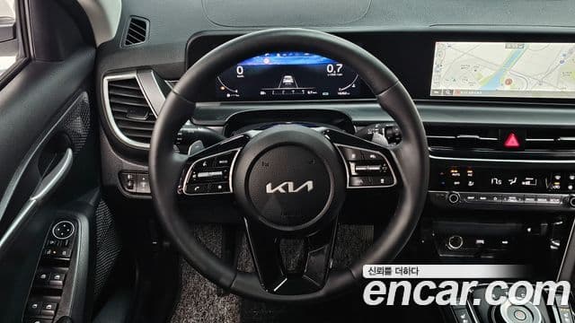 Kia Seltos 2025 — фото 15 из 20