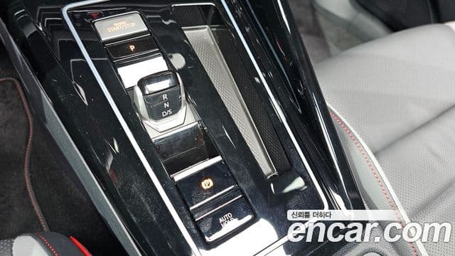 Volkswagen Golf 2025 — ფოტო 9/20