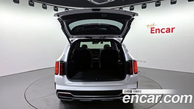 Kia Sorento 2021 — фото 20 из 20