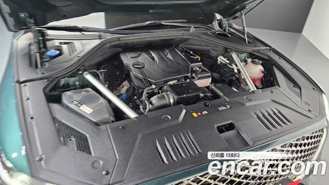 Genesis GV70 2021 — ფოტო 6/20