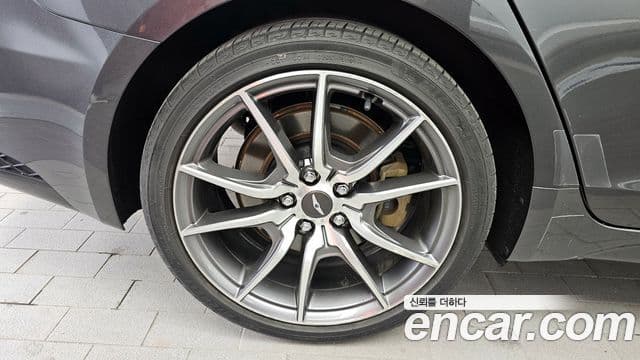 Genesis G70 2021 — Şəkil 5/20