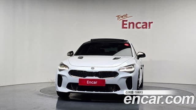 Kia Stinger 2018 — Şəkil 3/20