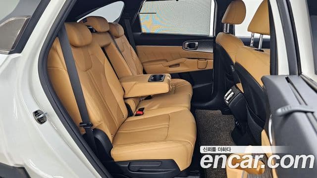 Kia Sorento 2021 — ფოტო 12/20