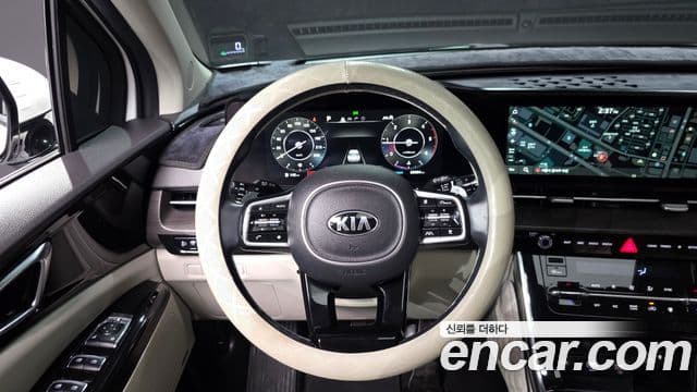 Kia Carnival 2021 — Şəkil 13/20