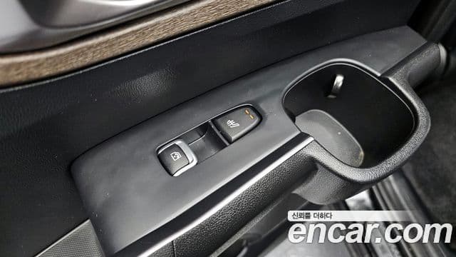 Kia Sorento 2022 — ფოტო 19/20