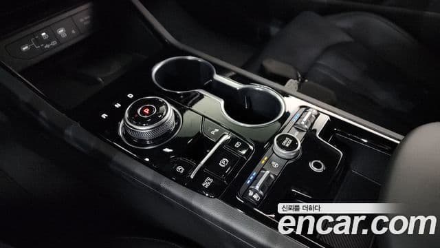 Kia K5 2025 — фото 9 из 20