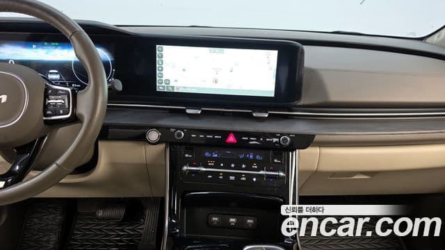 Kia Carnival 2023 — Фото 13/20