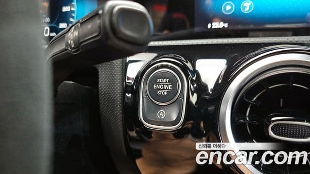 Mercedes-Benz A-Class 2020 — Фото 16/20