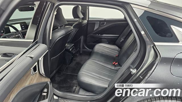 Kia K8 2021 — Şəkil 12/20