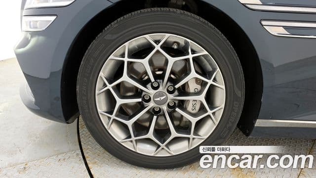 Genesis Electrified G80 2021 — фото 5 из 20