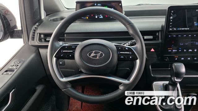 Hyundai Staria 2021 — Şəkil 13/20