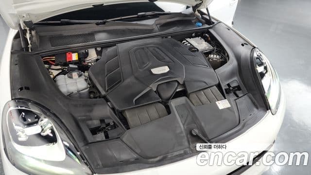 Porsche Cayenne 2020 — Şəkil 6/20