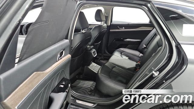 Kia K5 2020 — Şəkil 20/20