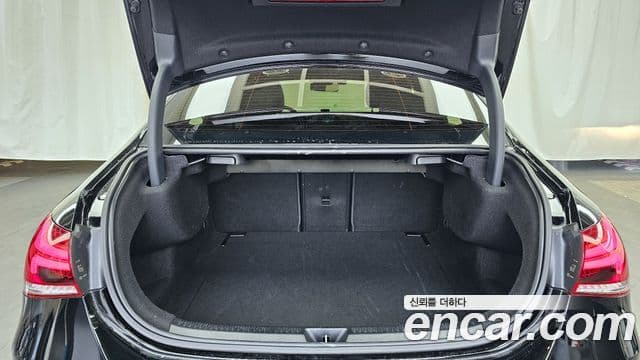 Mercedes-Benz A-Class 2021 — Фото 20/20