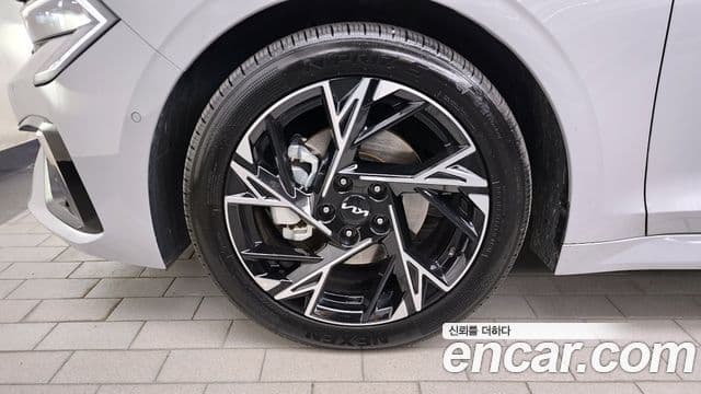 Kia K5 2024 — ფოტო 5/20