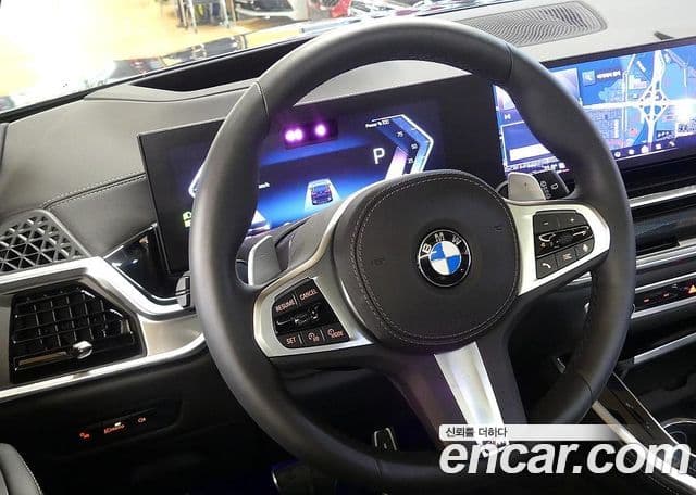 BMW X5 2025 — ფოტო 13/20