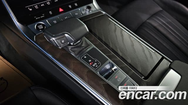 Audi A6 2022 — ფოტო 9/20