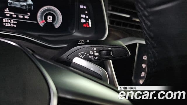 Audi A6 2022 — ფოტო 18/20