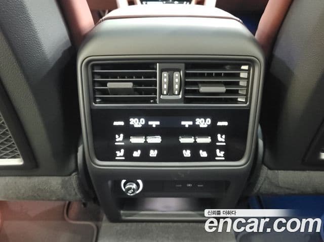 Porsche Cayenne 2025 — фото 15 из 20