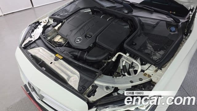 Mercedes-Benz C-Class 2020 — Şəkil 6/20