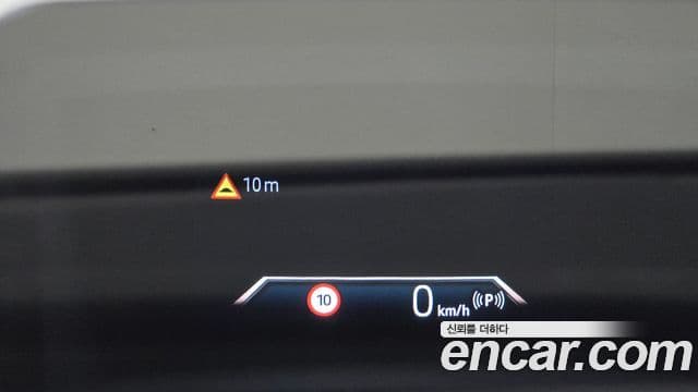 BMW 2 Series Active Tourer 2024 — Фото 17/20