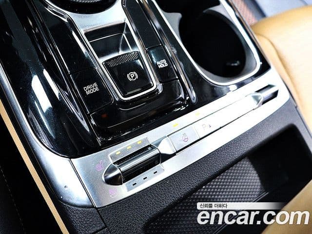Kia Carnival 2021 — Şəkil 7/20