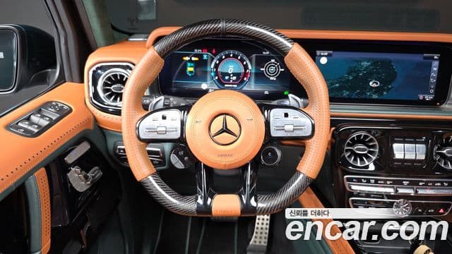 Mercedes-Benz G-Class 2020 — Photo 7/36