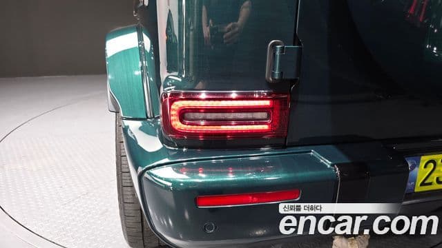 Mercedes-Benz G-Class 2020 — Photo 36/36