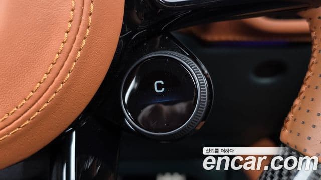 Mercedes-Benz G-Class 2020 — Photo 27/36