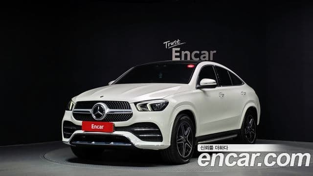 Mercedes-Benz GLE-Class 2021 — ფოტო 1/20