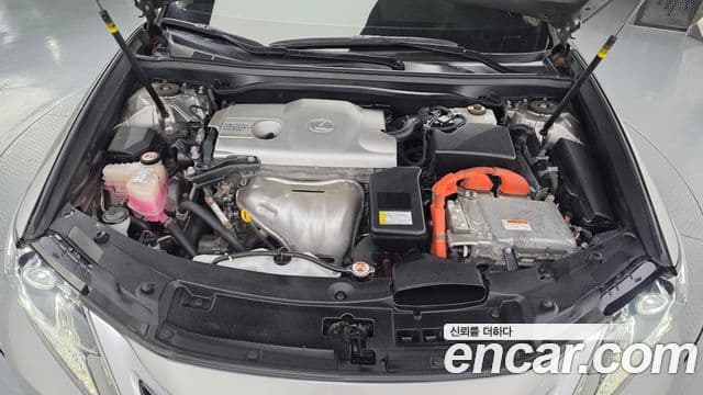 Lexus ES300h 2018 — Şəkil 6/20