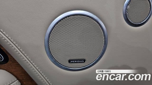 Land Rover Range Rover 2019 — Photo 3/46