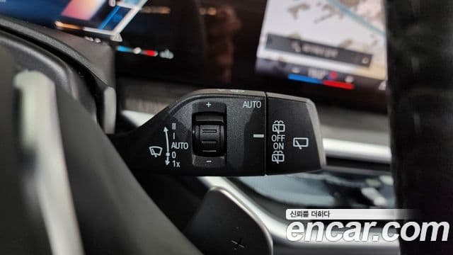 BMW X5 2025 — Photo 32/37