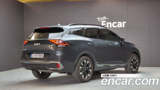 Kia Sportage 2024 — Фото 2/20