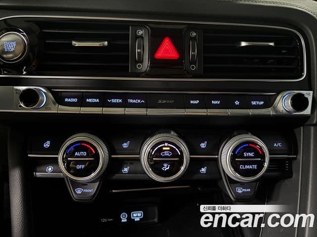 Genesis G70 2019 — фото 13 из 20