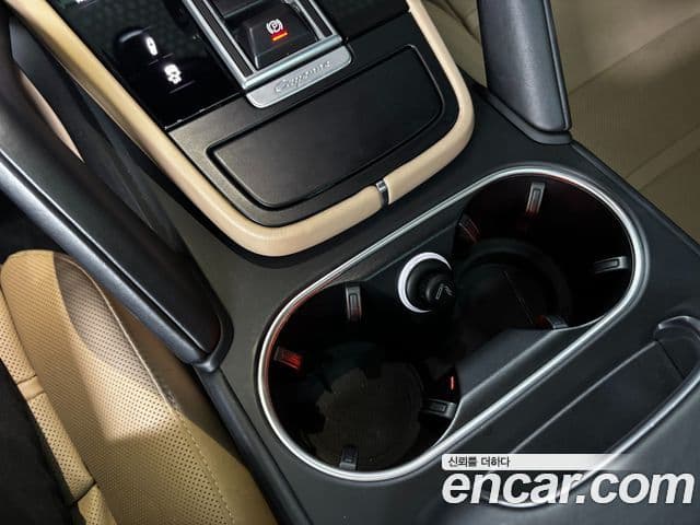 Porsche Cayenne 2021 — Şəkil 14/19
