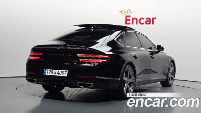 Genesis G80 2022 — Photo 6/40