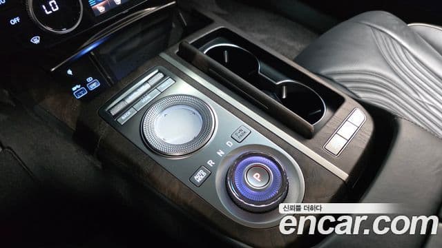 Genesis G80 2022 — Photo 34/40