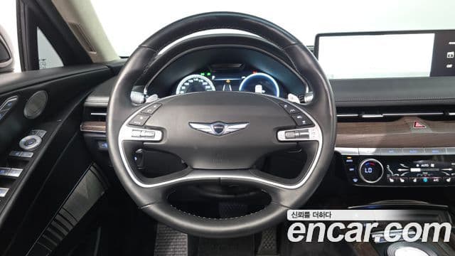 Genesis G80 2022 — Photo 35/40