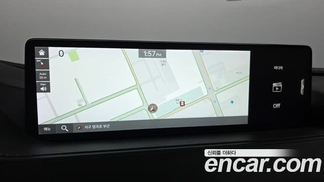 Genesis G80 2022 — Photo 13/40
