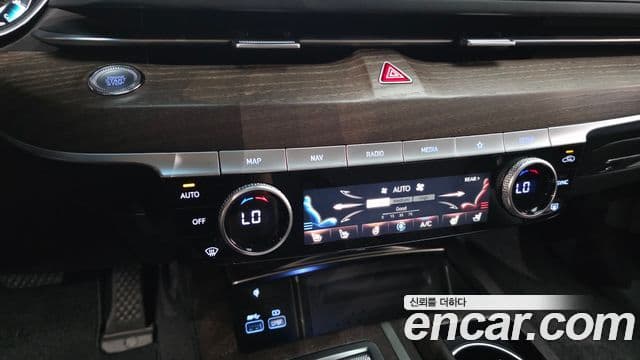 Genesis G80 2022 — Photo 2/40