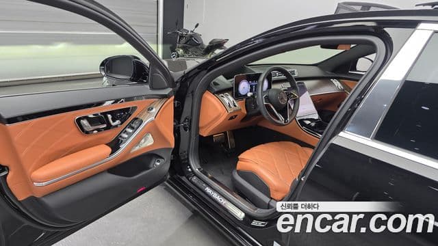 Mercedes-Benz S-Class 2025 — ფოტო 10/20