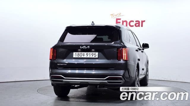 Kia Sorento 2023 — фото 3 из 20