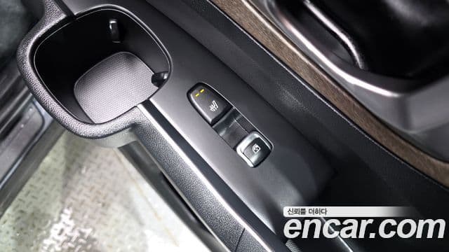 Kia Sorento 2023 — фото 19 из 20