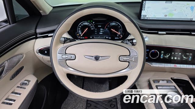 Genesis GV70 2023 — Şəkil 13/20