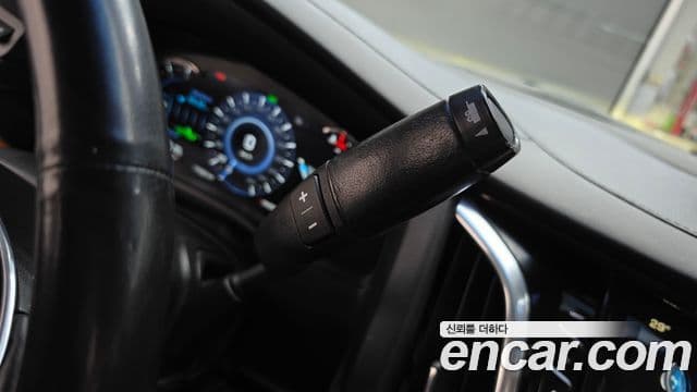 Cadillac Escalade 2018 — фото 9 из 20