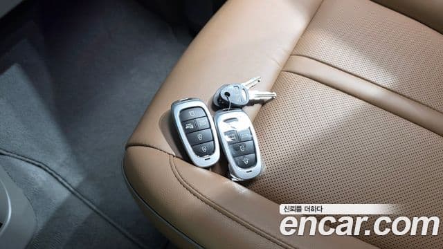 Hyundai Staria 2024 — Şəkil 18/20