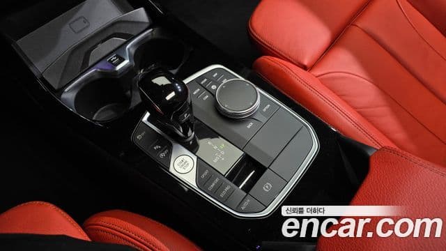 BMW 1 Series 2022 — ფოტო 9/20