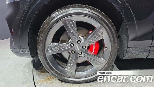 Genesis GV70 2021 — фото 5 из 20